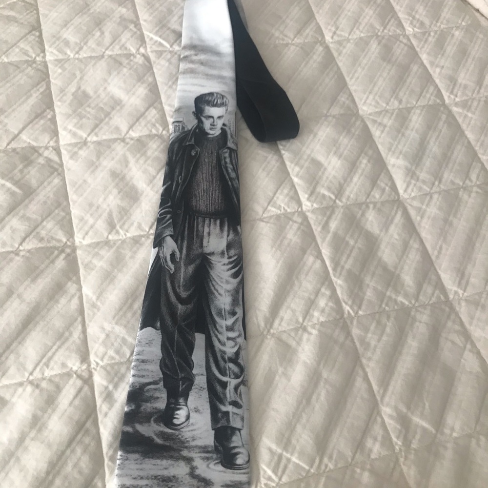 Necktie
